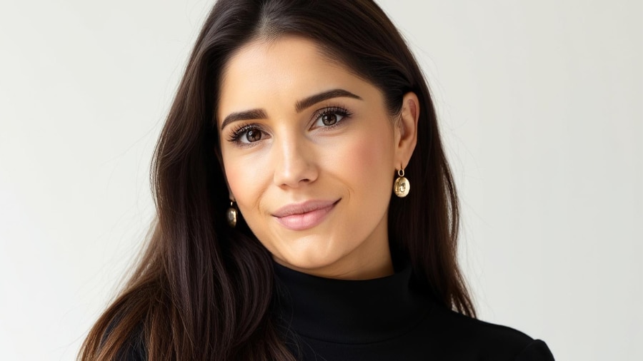 A headshot of Anna Sinclair from Total Mom