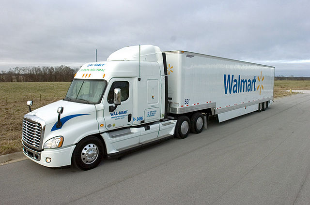 640px-WalmartE28099s_Grease_Fuel_Truck_(2)