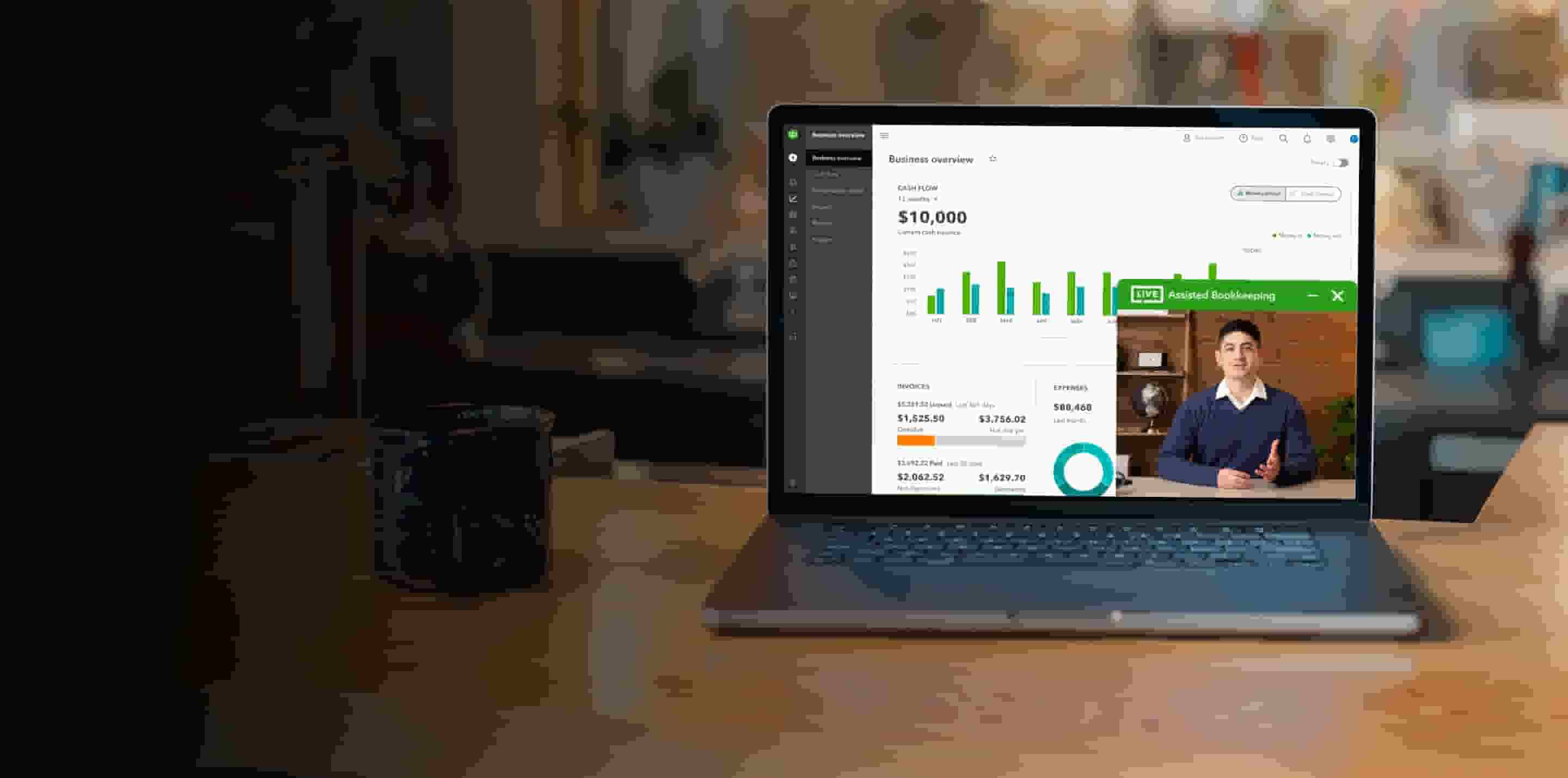 Laptop with a QuickBooks accounting dashboard with a Live Bookkeeping Expert, David, in a chat window